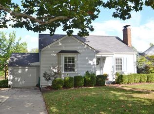 2801 Lawndell Dr, Saint Louis, MO 63144