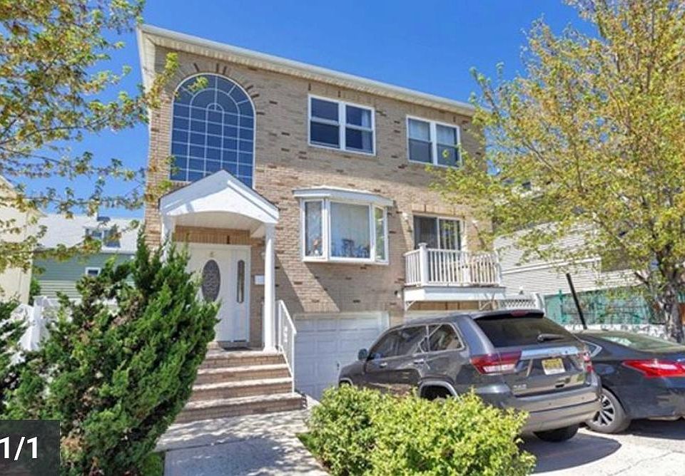 1st image of 5 Forest St #2