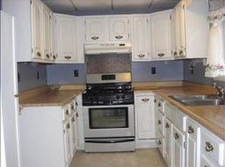 124 Narragansett Ave, Jamestown, RI 02835