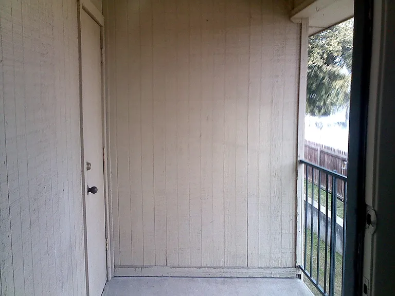 1813 Westminster St #201 — Photo 10