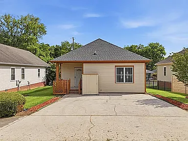 3 bed, 1178 sqft, $1,795 — Photo 4