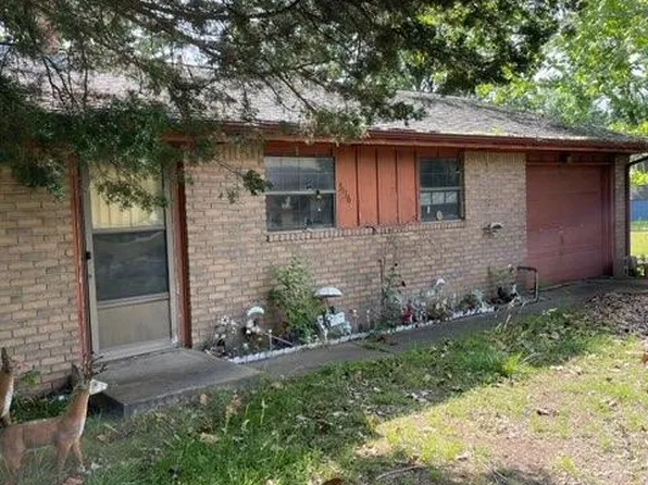 3136 E St NW, Miami, OK 74354