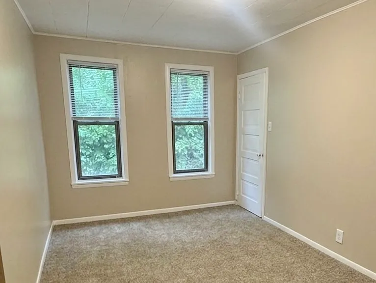 309 Marston Ct — Photo 7