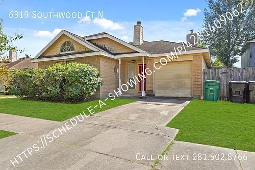 6319 Southwood Ct N Photo 1