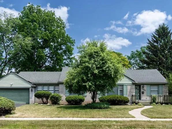 15058 Kipke, Redford, MI 48239