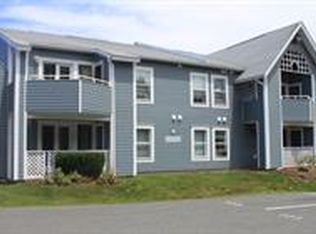 9 Brookdale Ct #903, Halifax, NS B3A 4P7