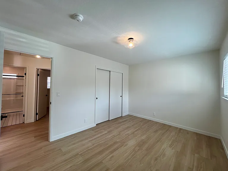 1909 San Ramon Ave #3 — Photo 18
