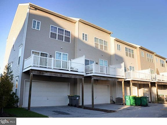 4th image of 329 Lenape Way