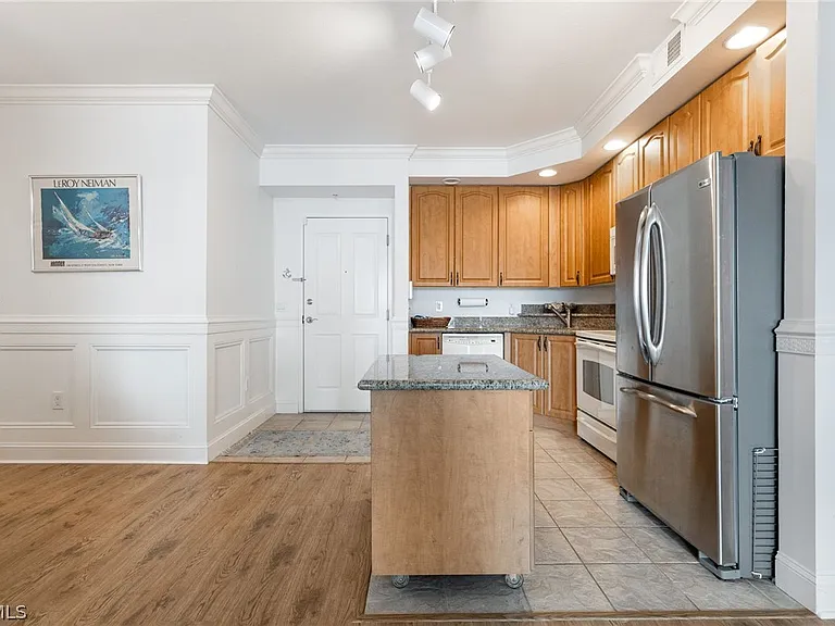 2825 Palm Beach Blvd #618 — Photo 9