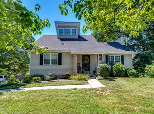 7229 Periwinkle Rd, Knoxville, TN 37918