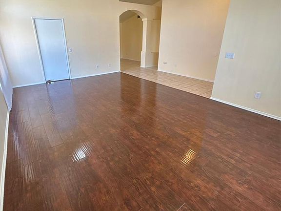 4th image of 12978 Grinnell Ct