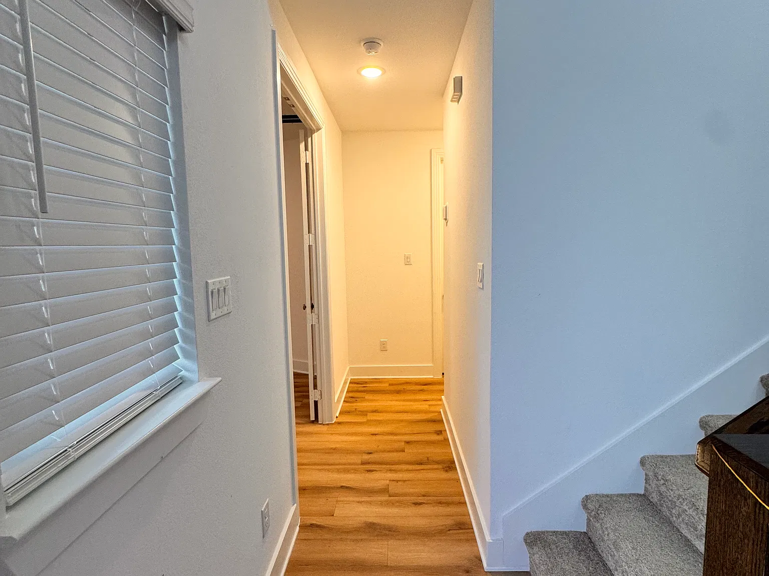 4 bed, 2441 sqft, $2,995 — Photo 3