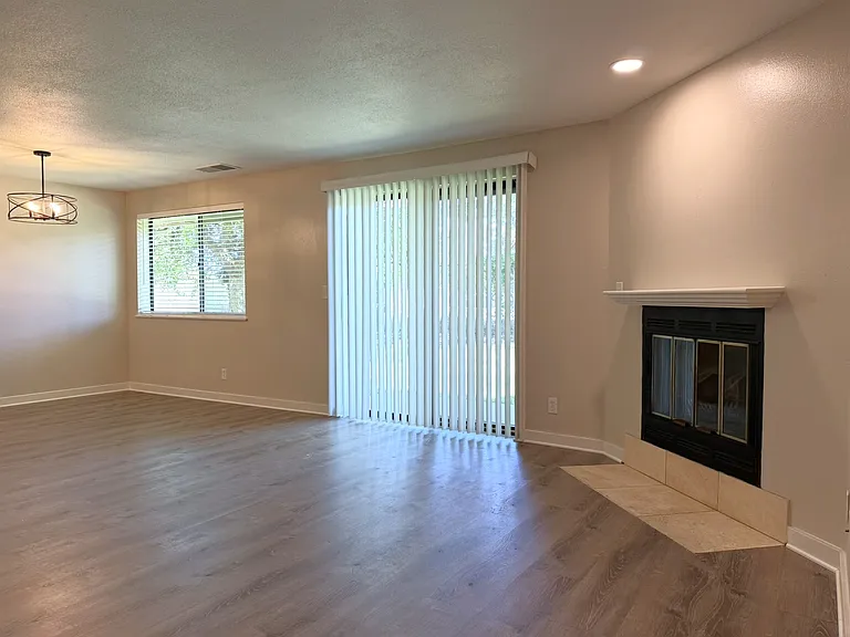 3585 S Gekeler Ln #121 — Photo 10