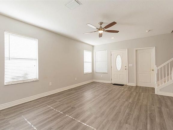 5th image of 18543 Kentisbury Ct