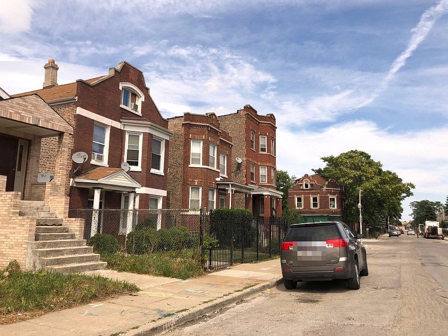 2nd image of 4212 W Cullerton St