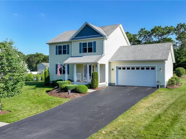 51 Watercress Ct, Coventry, RI 02816