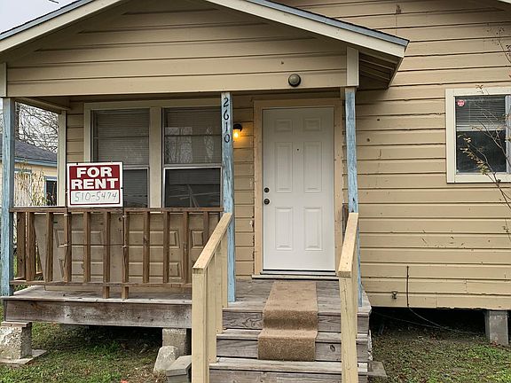 2nd image of 2610 Presa St