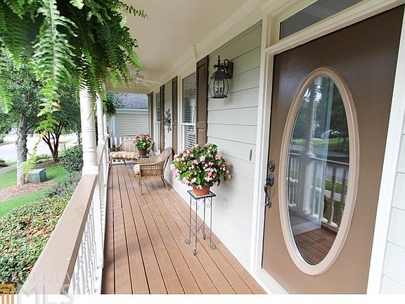 4th image of 165 Annes Ln