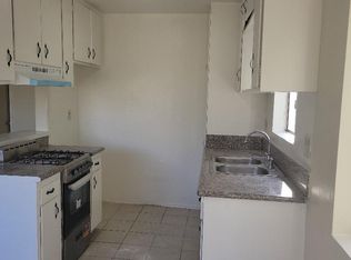 13418 Vanowen St #15, Van Nuys, CA 91405