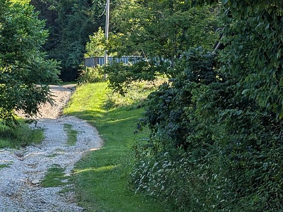 2nd image of 257 S Fork Rd
