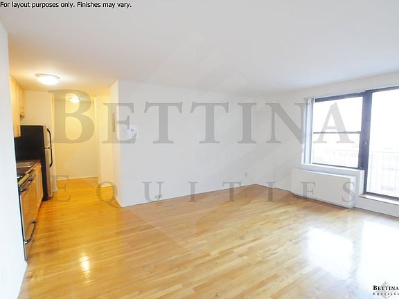 4th image of 241 E 86th St APT 8A