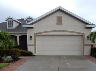 2228 Parrot Fish Dr, Holiday, FL 34691