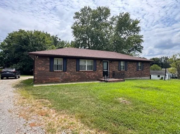 236 E Depot St, Greenville, KY 42345