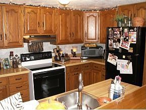 4th image of 3504 SE 32nd Ter