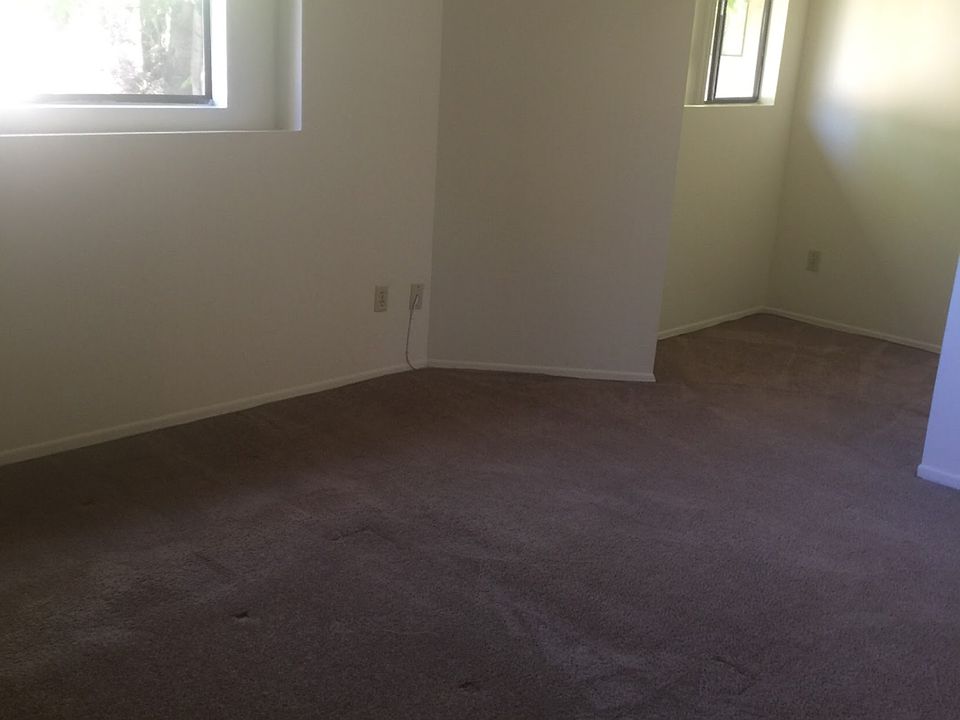 1st image of 2427 S Fern Ave APT 37