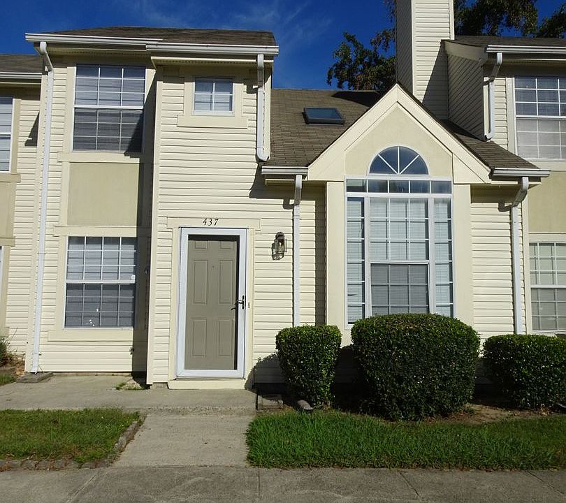 1st image of 437 Lees Mill Dr