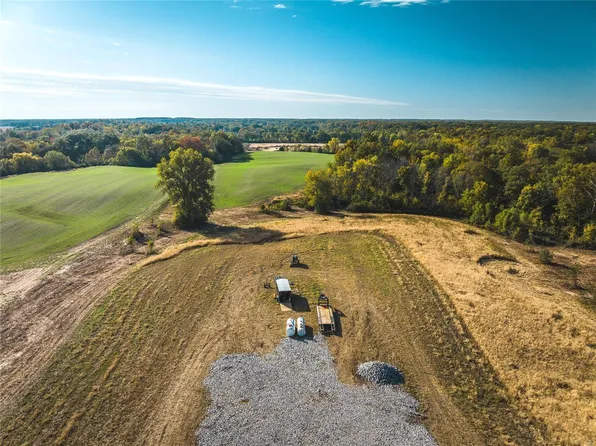 0 Sawmill Rd, Pinckneyville, IL 62274