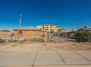 1220 E Ogden Ave, Las Vegas, NV 89101