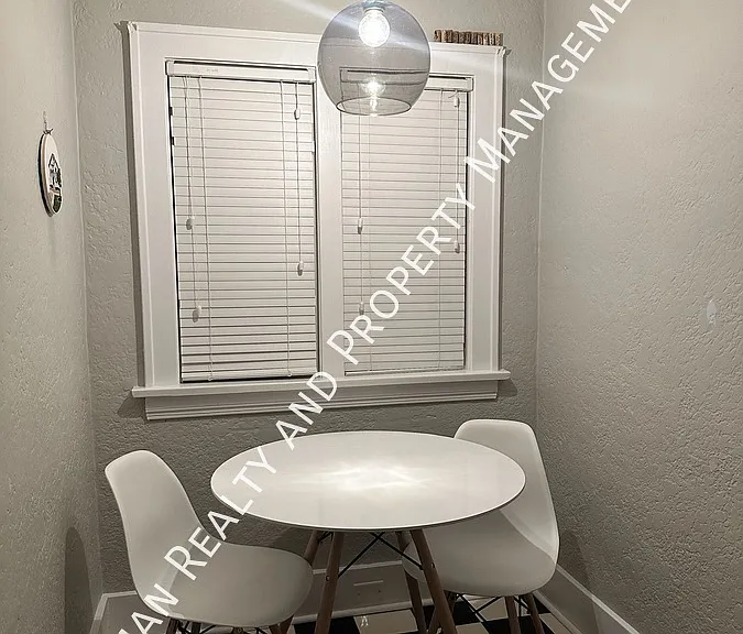 3337 Angus St — Photo 10