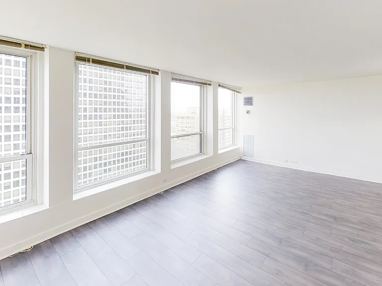 Dining/Living room