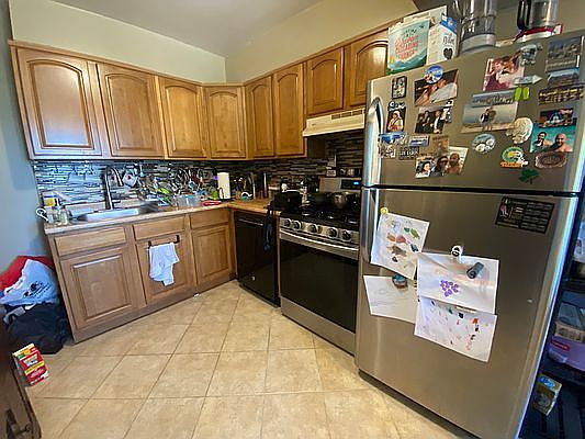 1st image of 68-12 Eliot Ave #3