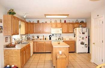 5th image of 483 Carefree Ln