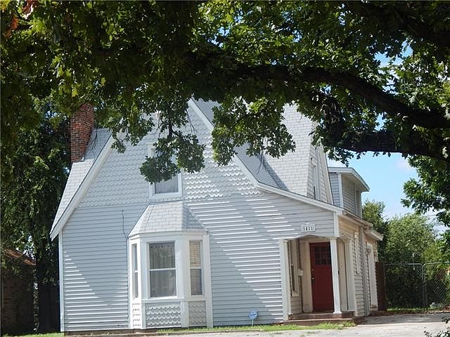 1st image of 1411 Grand Ave