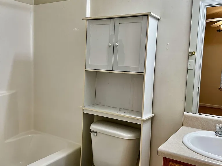 256 Katelyn Cir — Photo 11