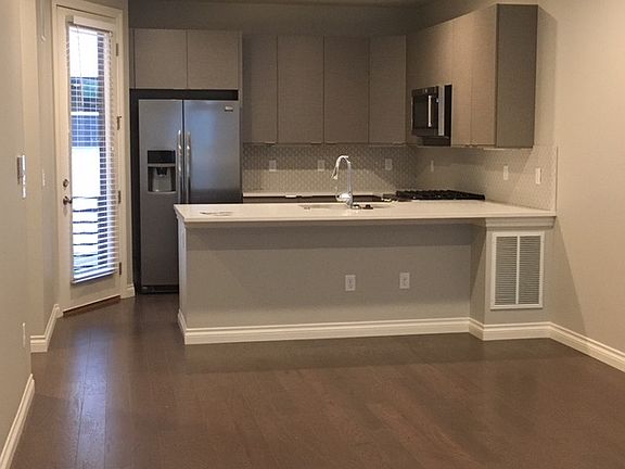 3rd image of 2065 N Downing St Unit 4
