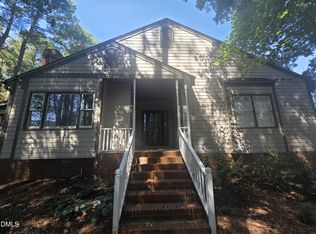 8316 Wycombe Ln, Raleigh, NC 27615
