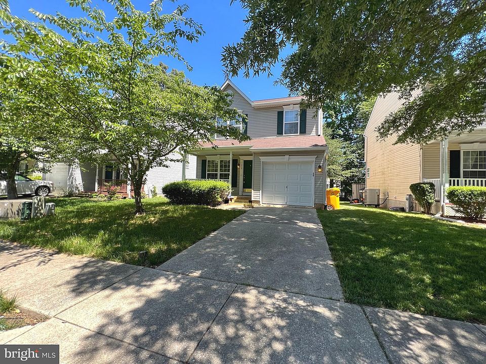 1st image of 117 Lillian Ave