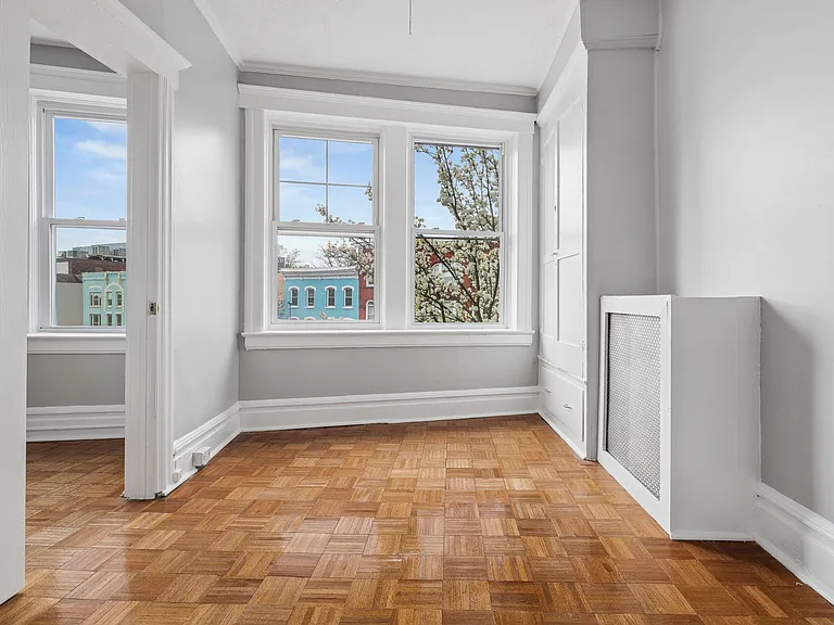 225 Glenridge Ave #4 — Photo 4