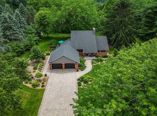 656 Memorial Dr, Pelham, ON L0S 1C0