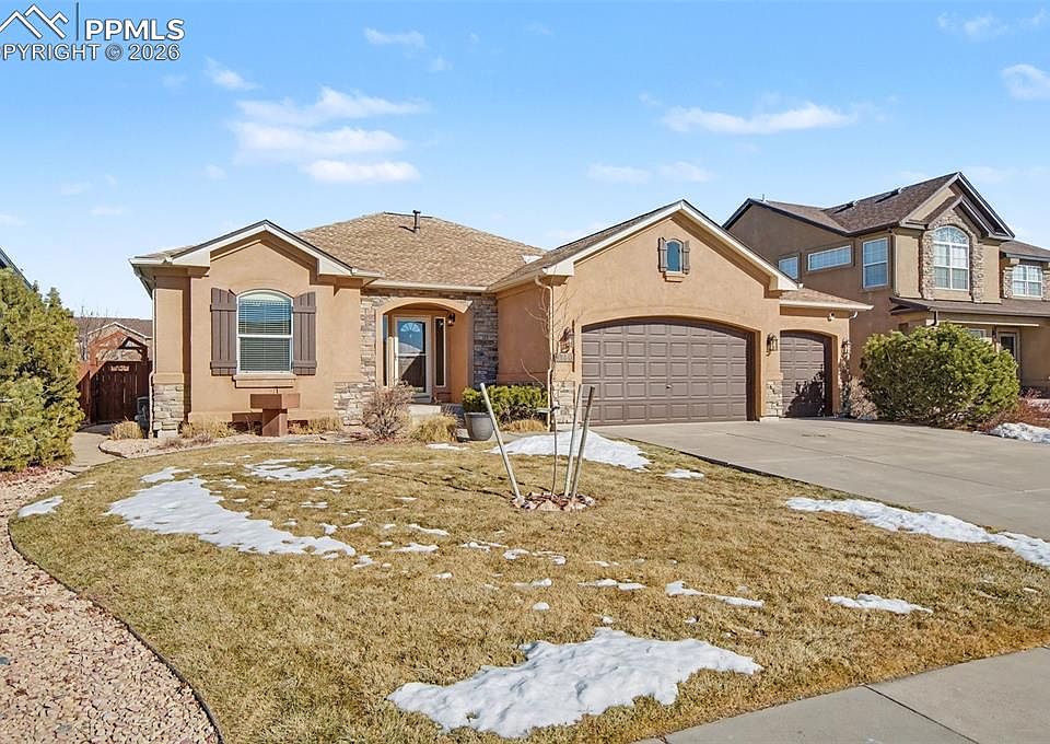1st image of 9736 Kings Canyon Dr