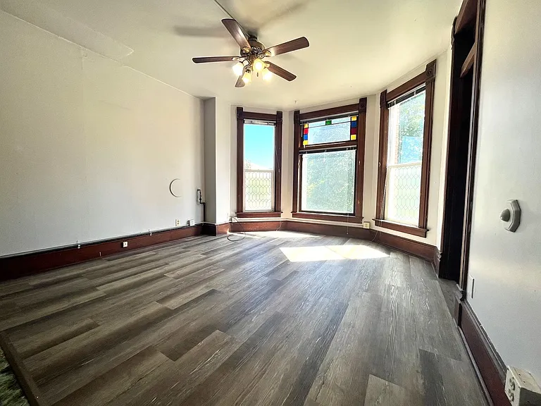 306 S 3rd St W #201 — Photo 2