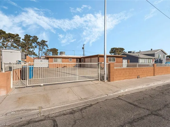 4612 Providence Ln, Las Vegas, NV 89107