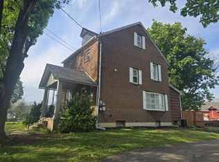 1855 Mauch Chunk Rd, Allentown, PA 18104