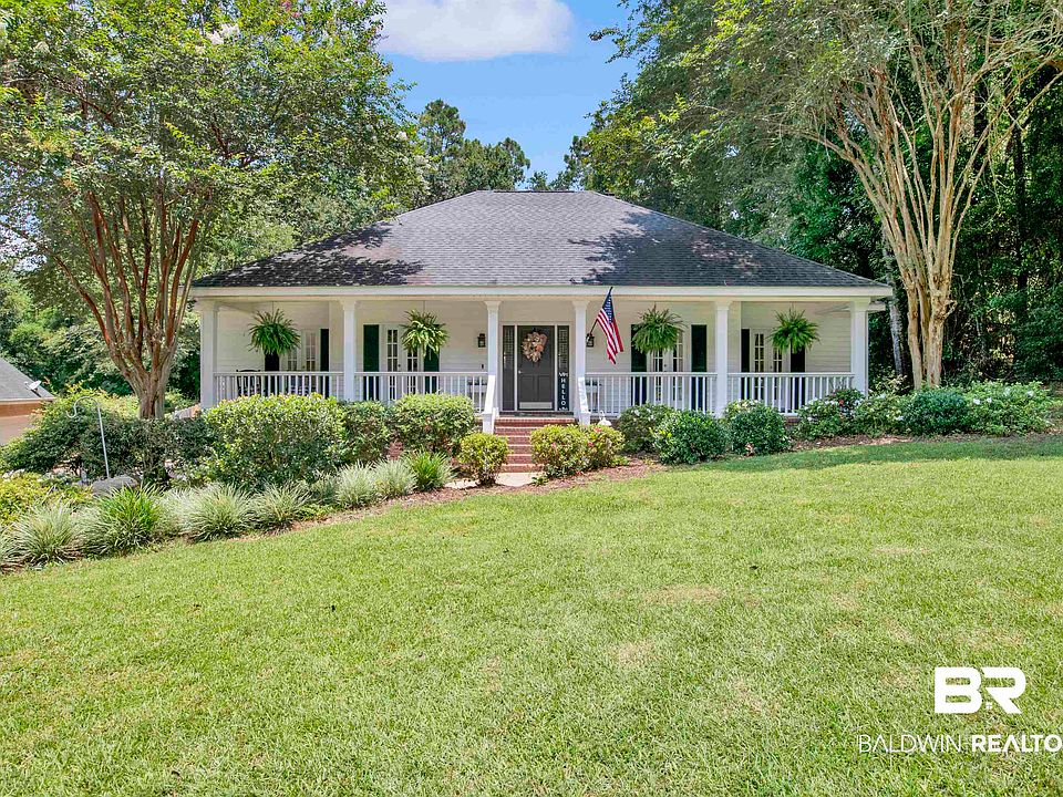 1st image of 104 Mockingbird Ln
