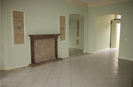 Extensive molding throughout