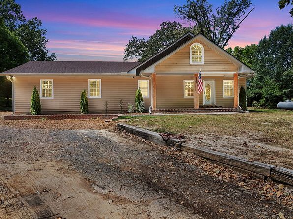 903 Shinault Rd